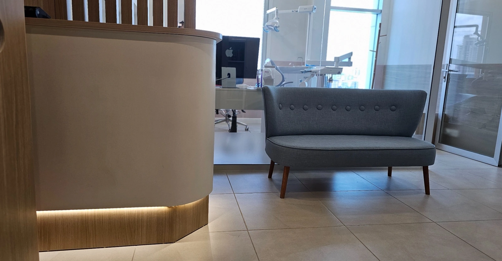 Çocuk diş kliniği bekleme alanı